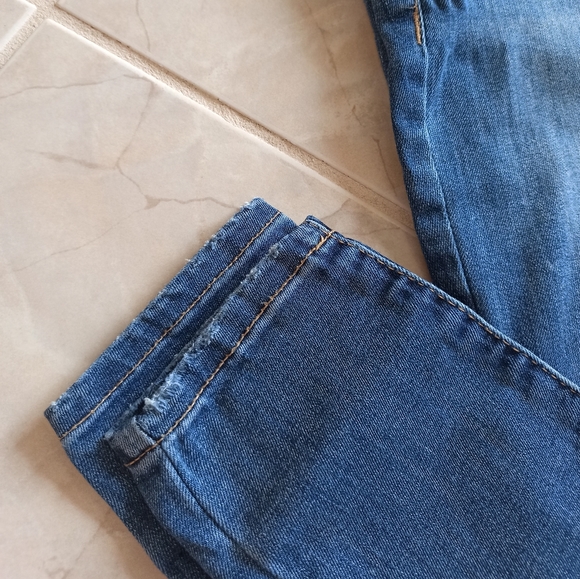 Garage Skinny Jeans - Picture 4 of 4